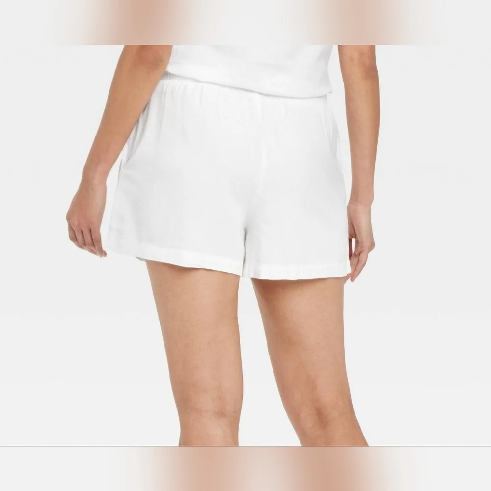 a new day Women's White Linen Blend Shorts - Picture 2 of 8